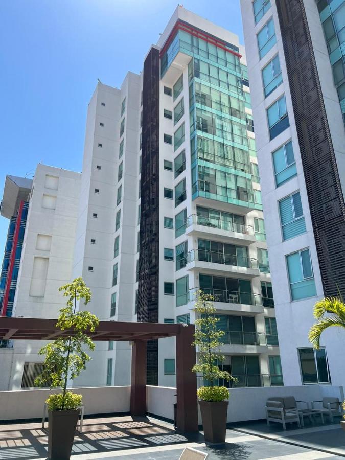 グアダラハラPenthouse Minervaアパートメント エクステリア 写真